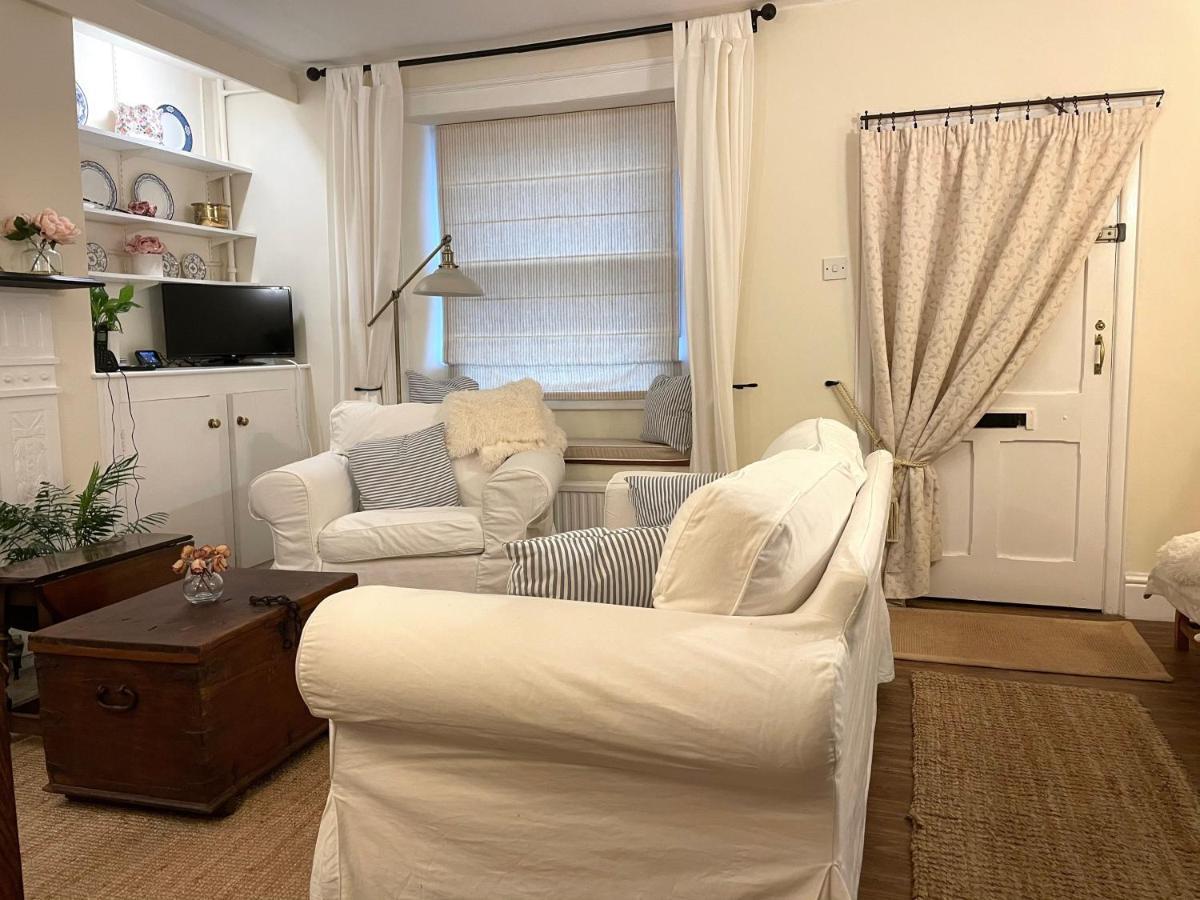 Charming Cottage In The Heart Of Sherborne Sherborne  Bagian luar foto
