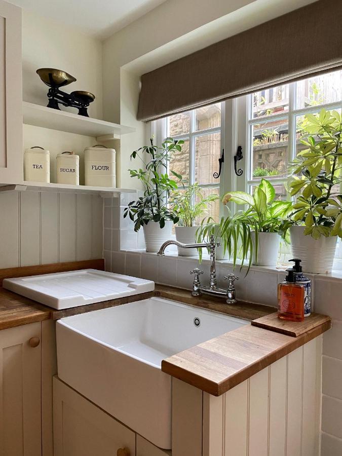 Charming Cottage In The Heart Of Sherborne Sherborne  Bagian luar foto